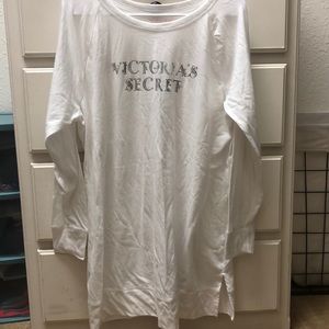 Victoria Secret Long Sleeve Sleep gown